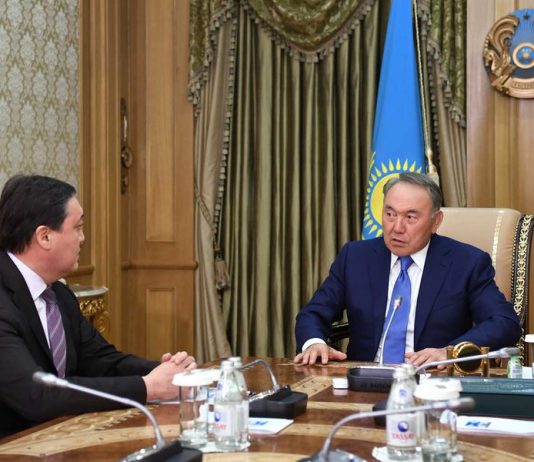 Нурсултан Назарбаев принял главу КТЖ Аскара Мамина Нурсултан Назарбаев принял главу КТЖ Аскара Мамина