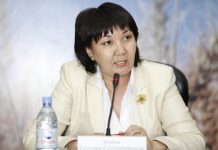 Акиматы отругали за неправильное хранение ветпрепаратов Акиматы отругали за неправильное хранение ветпрепаратов