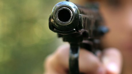 Врачи рассказали о состоянии девочки, которой выстрелили в глаз в Костанае Врачи рассказали о состоянии девочки