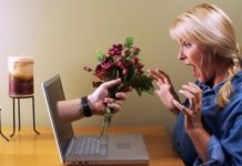 В Карагандинской области парень на первом свидании украл у девушки сотовый телефон В Карагандинской области парень на первом свидании украл у девушки сотовый телефон