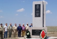 В казахской степи восстановлен памятник погибшим космонавтам В казахской степи восстановлен памятник погибшим космонавтам