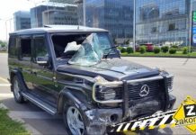 На пр. аль-Фараби в Алматы Gelandewagen на полном ходу догнал Audi На пр. аль-Фараби в Алматы Gelandewagen на полном ходу догнал Audi