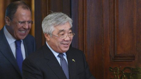 Источник: Лавров проводит встречу с главой МИД Казахстана Источник: Лавров проводит встречу с главой МИД Казахстана
