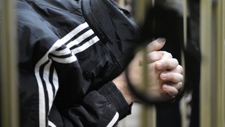 До 7 лет грозит в России казахстанцу, обвиняемому в истязании ребенка До 7 лет грозит в России казахстанцу