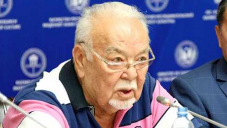 Асанали Ашимов упрекнул казахстанских киношников в подражании Западу Асанали Ашимов упрекнул казахстанских киношников в подражании Западу