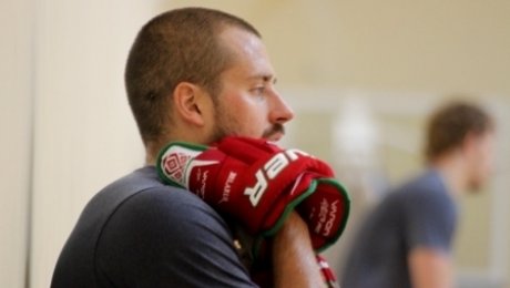 Никита Комаров: Тренер запретил мне драться с Рыспаевым Никита Комаров: Тренер запретил мне драться с Рыспаевым