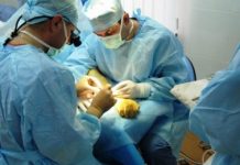 Пятерым пострадавшим во время перестрелки в Алматы проводят операции Пятерым пострадавшим во время перестрелки в Алматы проводят операции