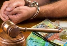 ОҚО-да 3 млн теңге пара берген депутат ұсталды ОҚО-да 3 млн теңге пара берген депутат ұсталды