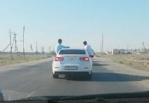 В Актау водителя свадебного кортежа с пассажирами в окнах оштрафовали на 5 МРП В Актау водителя свадебного кортежа с пассажирами в окнах оштрафовали на 5 МРП