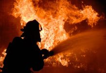 В Алматы горит ресторан «Компот» В Алматы горит ресторан "Компот"