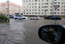 Погода подарила астанчанам на День столицы потоп Погода подарила астанчанам на День столицы потоп