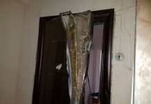 В поисках «запрещённых предметов» полиция Алматы разворотила две квартиры В поисках "запрещённых предметов" полиция Алматы разворотила две квартиры