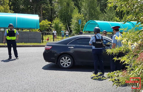 Родственники подозреваемого в терроризме Руслана Кулекбаева готовы отречься от него Родственники подозреваемого в терроризме Руслана Кулекбаева готовы отречься от него