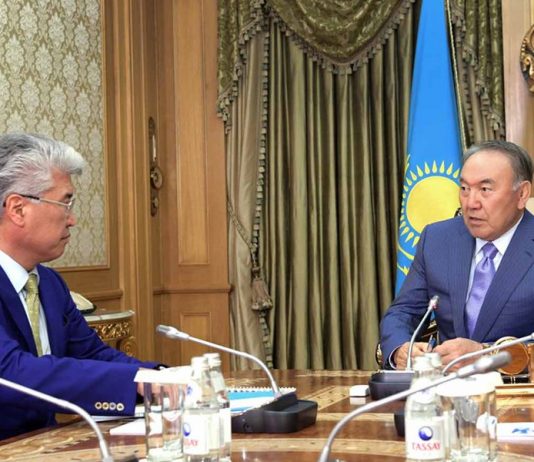 Назарбаев поручил Мухамедиулы обеспечить стабильность в религиозной сфере Назарбаев поручил Мухамедиулы обеспечить стабильность в религиозной сфере