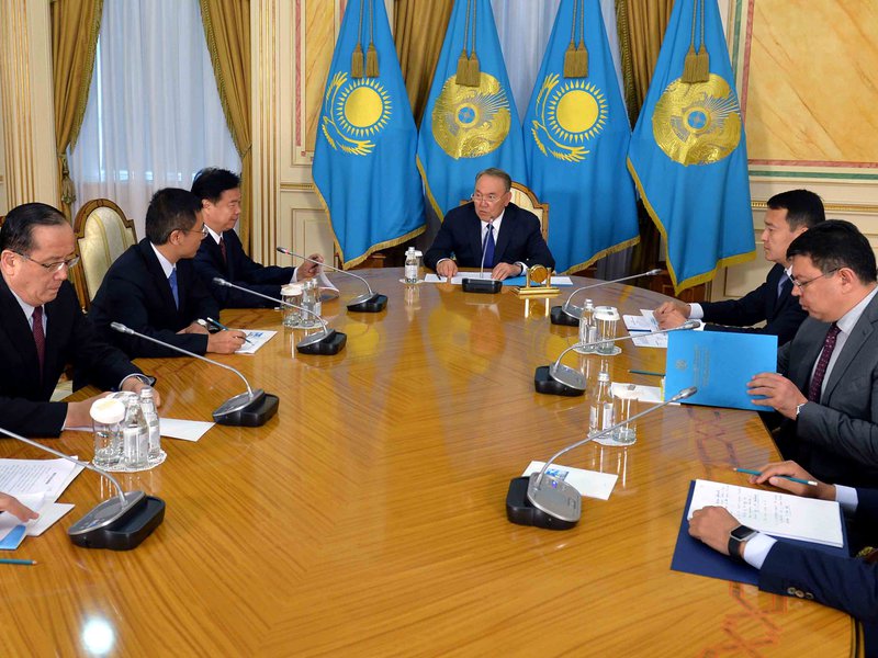 Нурсултан Назарбаев встретился с председателем совета директоров корпорации CNPC