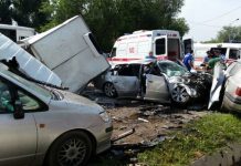 Очевидцы сняли фото и видео массовой аварии в Алматы Очевидцы сняли фото и видео массовой аварии в Алматы