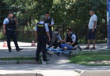 Велосипедиста с перечнем шести столпов имана на листке задержала полиция Алматы Велосипедиста с перечнем шести столпов имана на листке задержала полиция Алматы