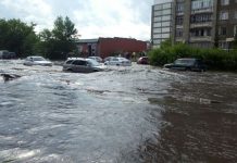 Усть-Каменогорск затопило второй раз за 10 дней Усть-Каменогорск затопило второй раз за 10 дней