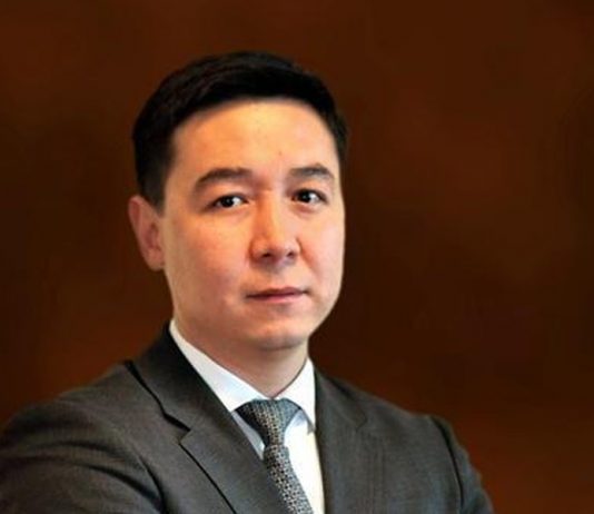 Назначен управляющий директор холдинга «Байтерек» Назначен управляющий директор холдинга "Байтерек"