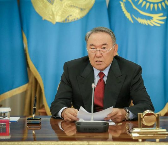 Назарбаев поздравил казахстанцев с наступлением Ораза айт Назарбаев поздравил казахстанцев с наступлением Ораза айт