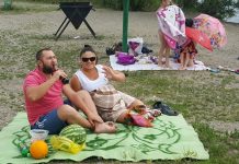 В Усть-Каменогорске спасатели предлагают отдыхающим поменять пиво на свисток