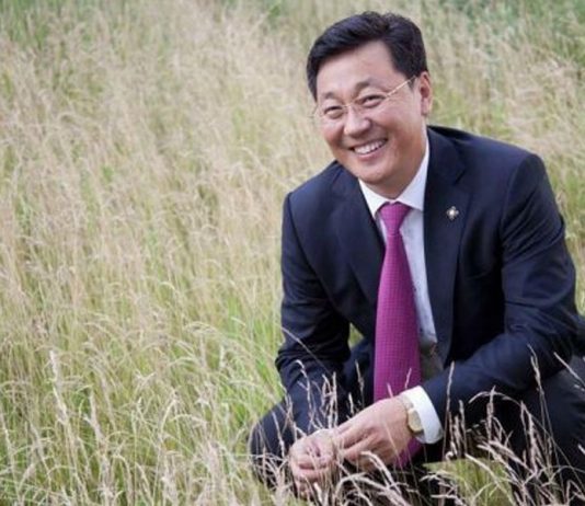 Масимов поздравил нового премьер-министра Монголии с назначением на должность Масимов поздравил нового премьер-министра Монголии с назначением на должность